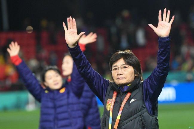 国产片侵犯亲女视频播放