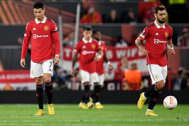 萌白酱一线天粉嫩喷水在线观看
