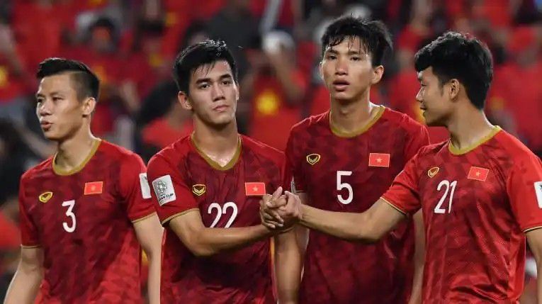 韩国和女邻居做爰2三级